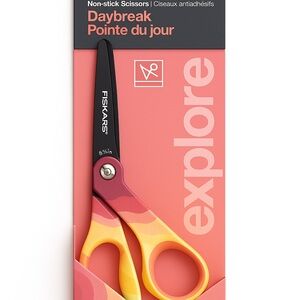 Fiskars Explore Collection Non-Stick Pattern Scissors: 8 in. / 1-pack (Daybreak)